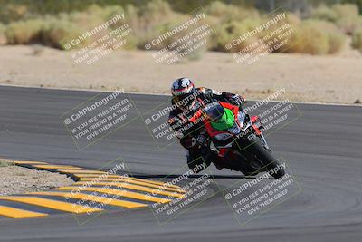 media/Oct-08-2022-SoCal Trackdays (Sat) [[1fc3beec89]]/Turn 10 (945am)/